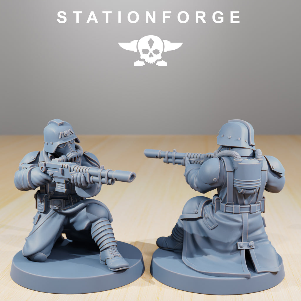 GrimGuard Command Force kneeling resin miniature by StationForge aiming a rifle with gas mask, helmet, long coat, armor, and trench warfare gear.