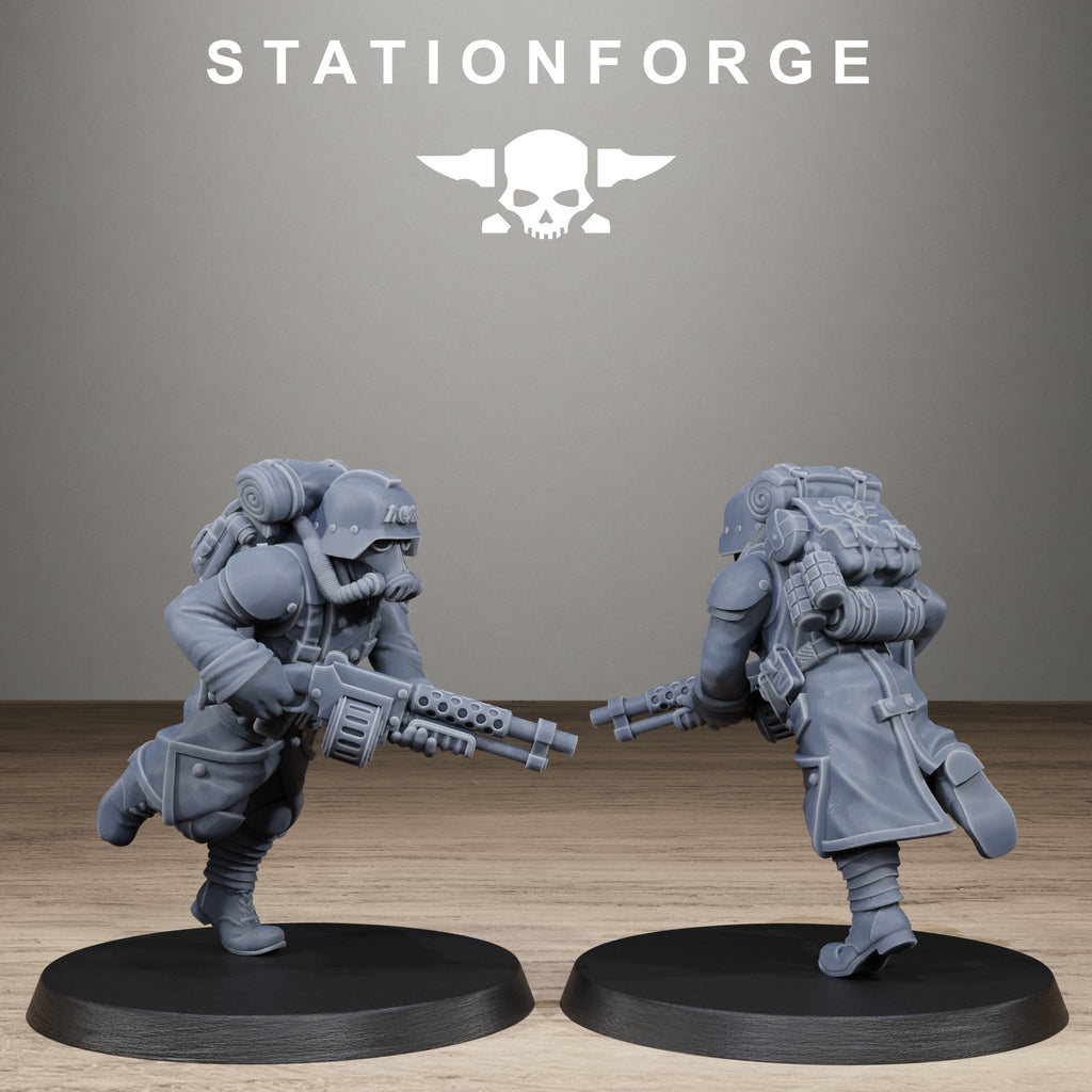 GrimGuard Trench Raider resin miniature running with a heavy weapon, backpack, helmet, gas mask, armor, and trench coat.