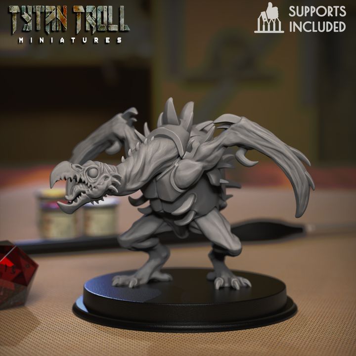 Hook horror-style cave monster miniature by TytanTroll, crouched low with long hooked limbs and a jagged creature body.