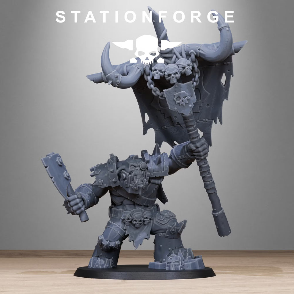  Orkaz Bearer Boss alternate build front view by Station Forge
