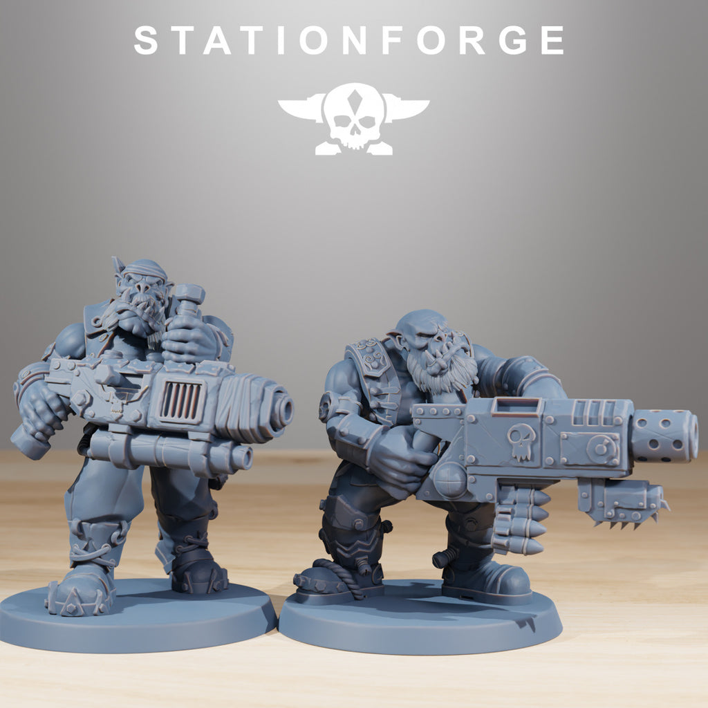 Orkaz Pirates models 3 and 4 by Station Forge, showing two sci-fi pirate miniatures with massive ranged weapons, armor plates, and heavy gunner details.