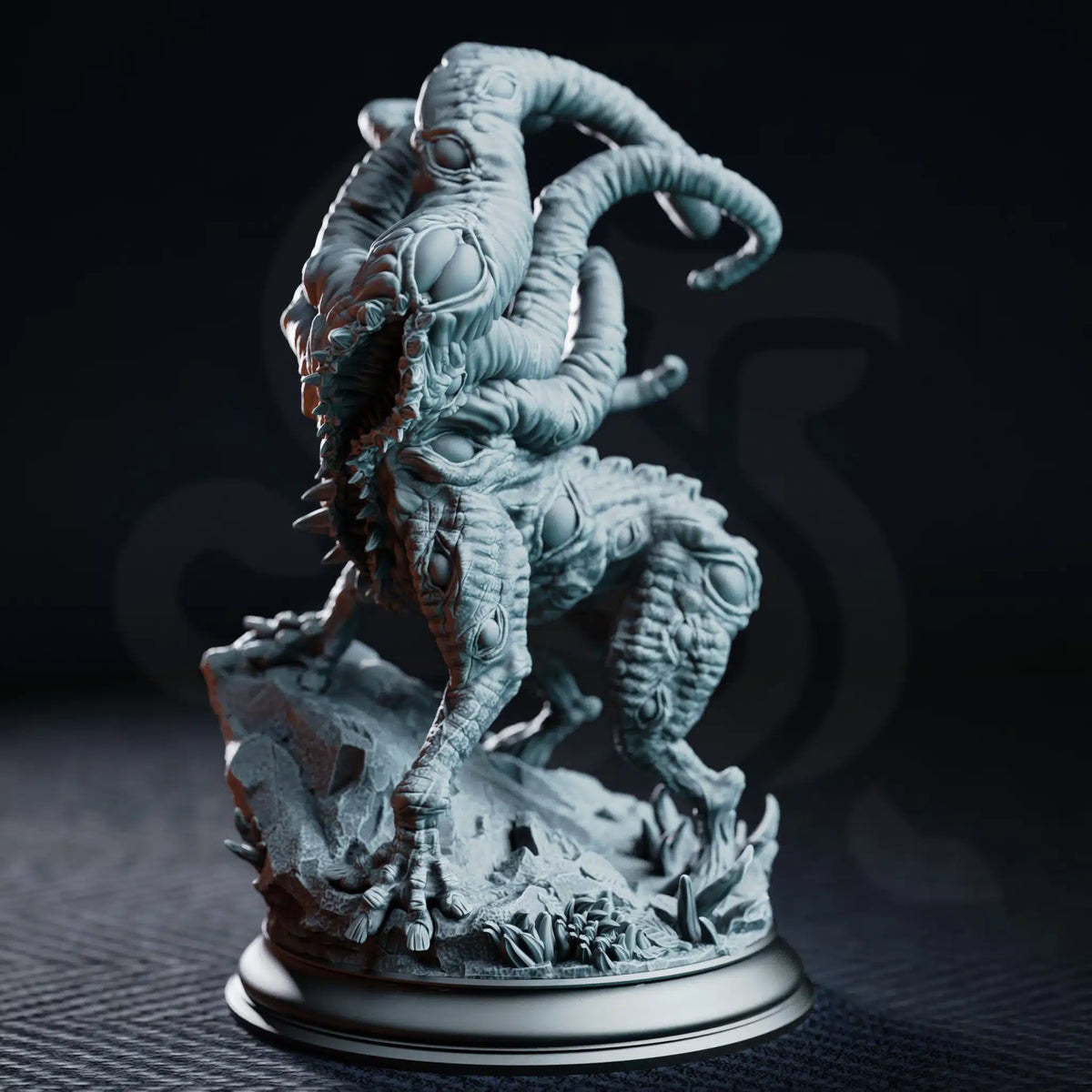 Shogdog Beast of the Deep One by DM Stash, eldritch horror hound miniature with numerous eyes, curling tentacles, clawed limbs, and textured skin.