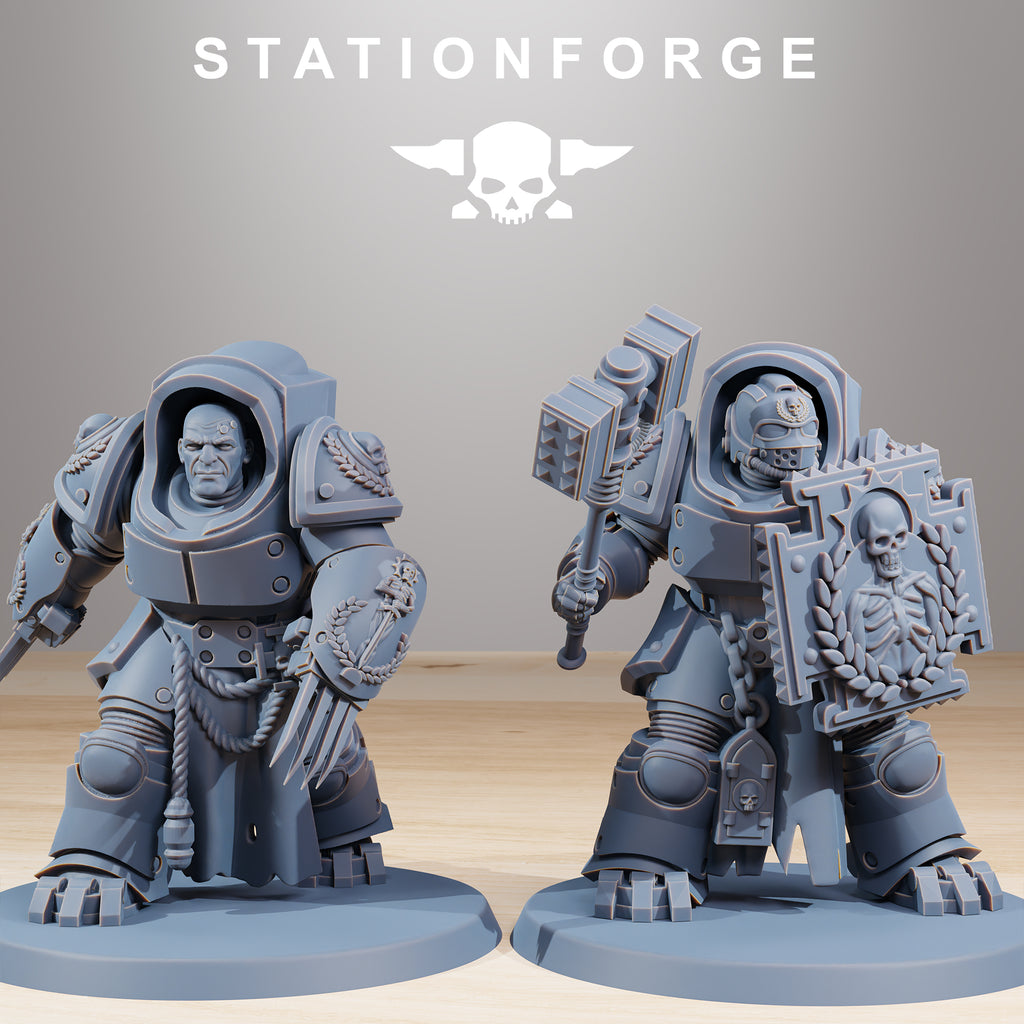 Socratis Vanguard Melee Unit resin miniatures with hammer, shield, and heavy armored sci-fi details.