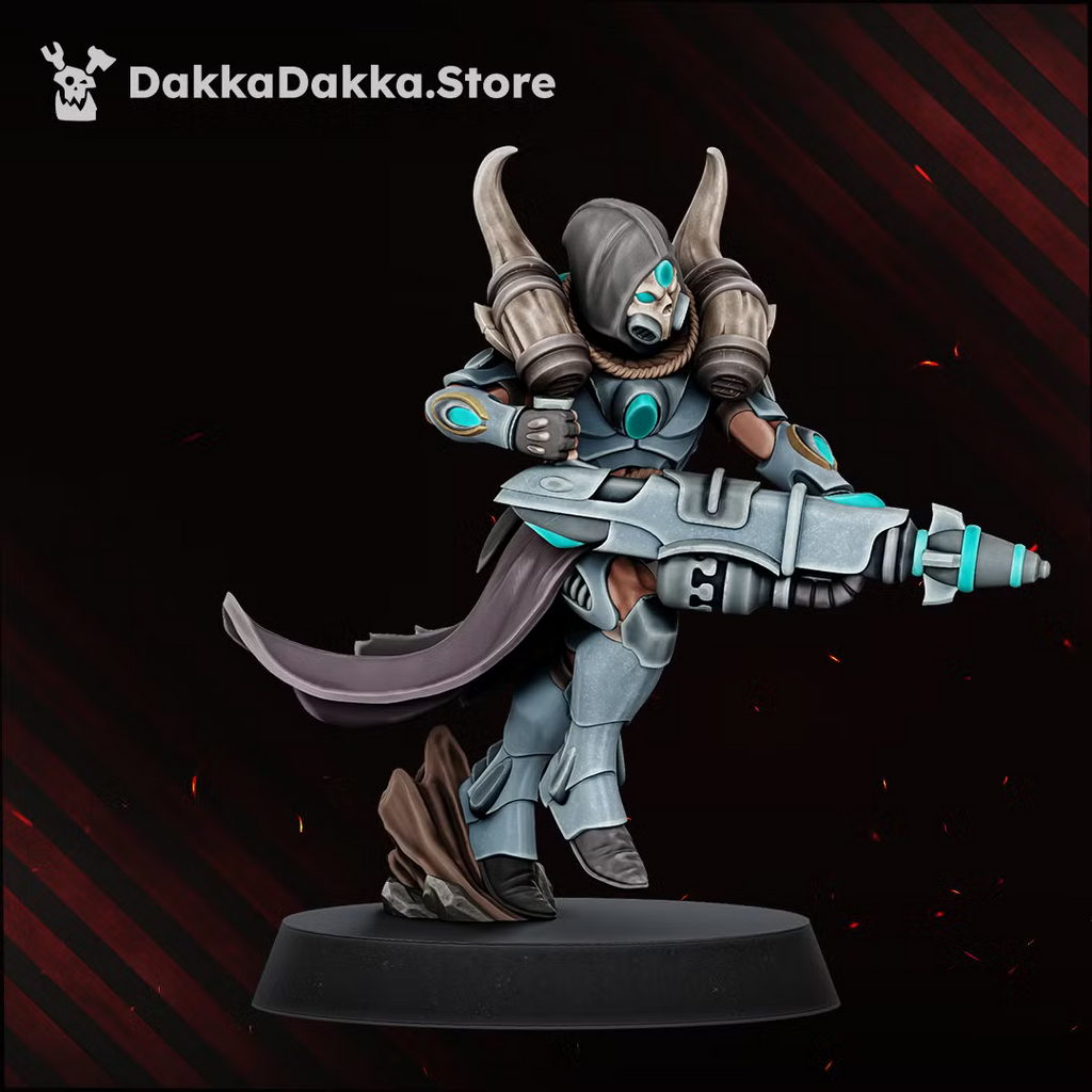 Individual Spacelair Firestorm Guardian monopose miniature in a guarded firing pose with ornate armor and energy weapon.