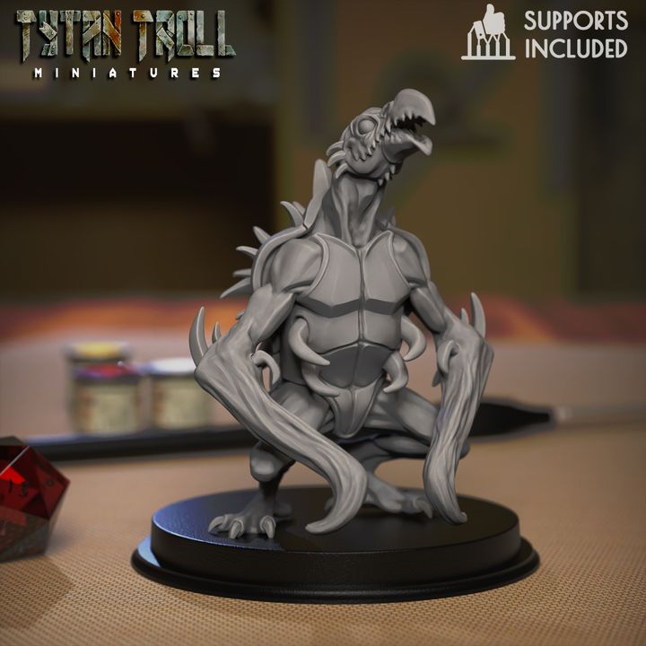 Standing hook horror creature miniature by TytanTroll with open jaws, curved claws, and spiked back armor.