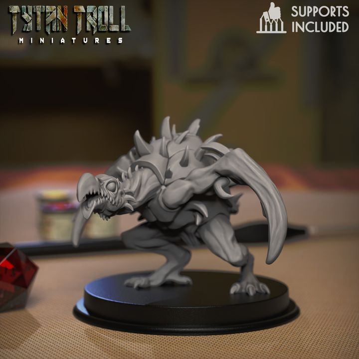 Hook horror-style cave monster miniature by TytanTroll, crouched low with long hooked limbs and a jagged creature body.