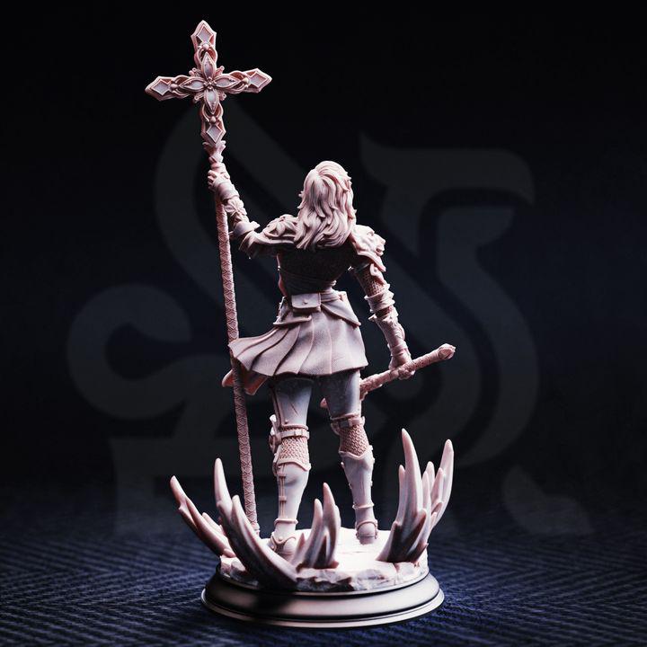Female Human Life Cleric - Sara Rosewood - DM Stash