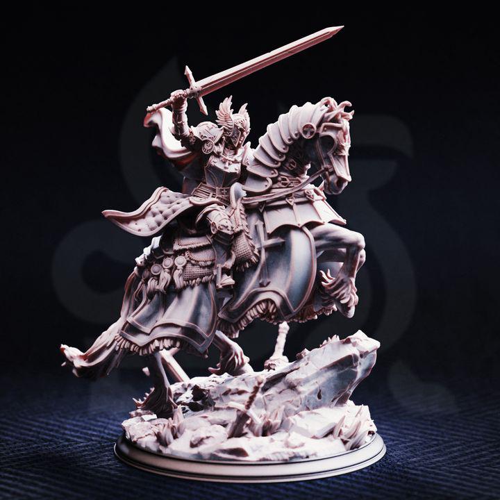 Female Mounted Human Paladin Miniature - Jeanne du Lac , Knight of Justice - DM Stash