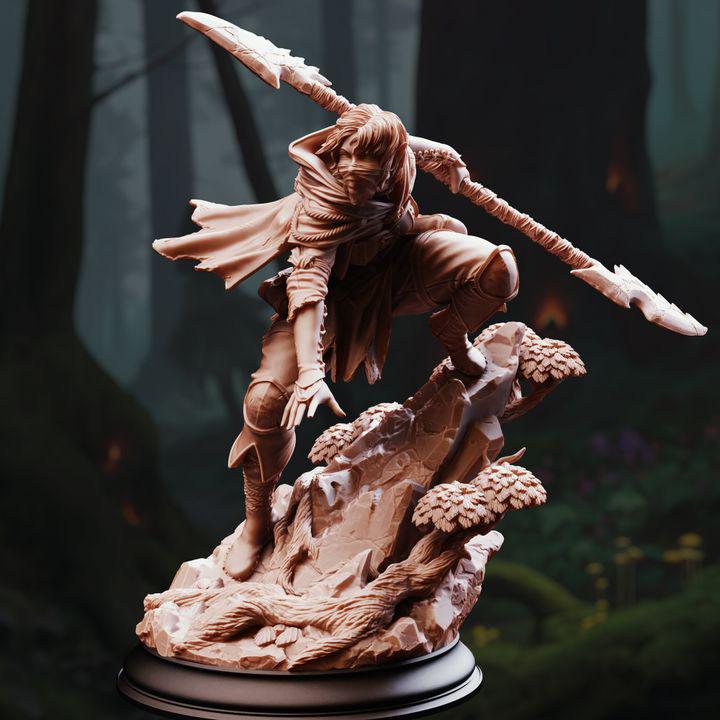 Female Elf Ranger Miniature - Tira of the Farlands, Outlander Ranger - DM Stash
