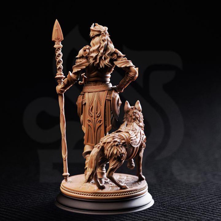 Female Human Druid Miniature - Frøya, Goddess of the Hunt - DM Stash