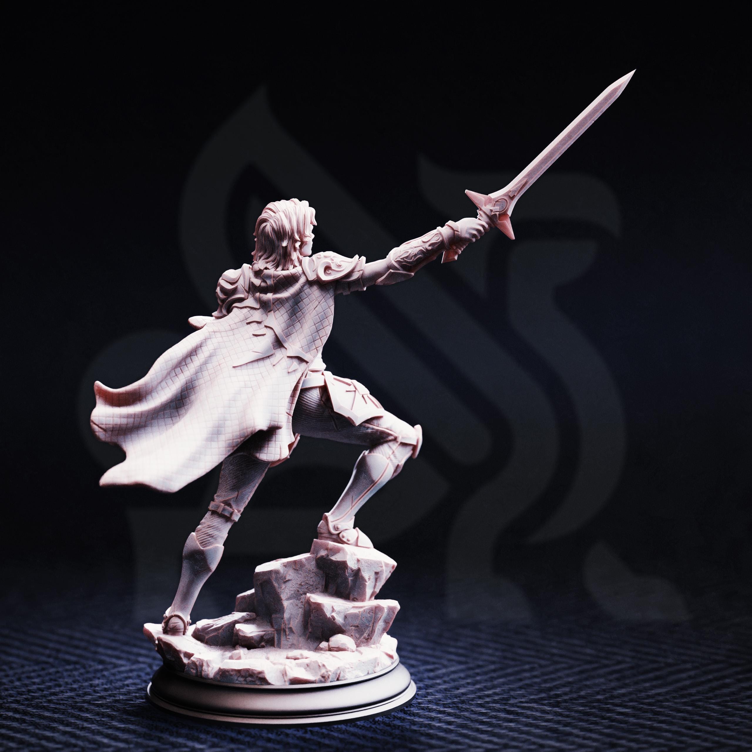 Female Human Paladin Miniature - Hitalia, Paladin of the Sun - DM Stash