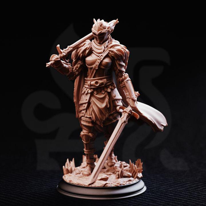 Female Half-Elf Ranger Miniature - Estelia - DM Stash