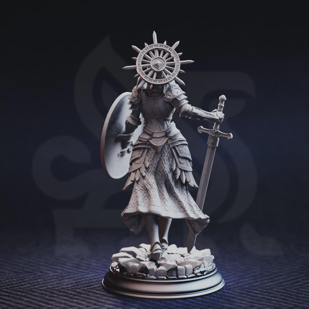 Celestial Female Paladin Miniature - Soleria, The Judge - DM Stash