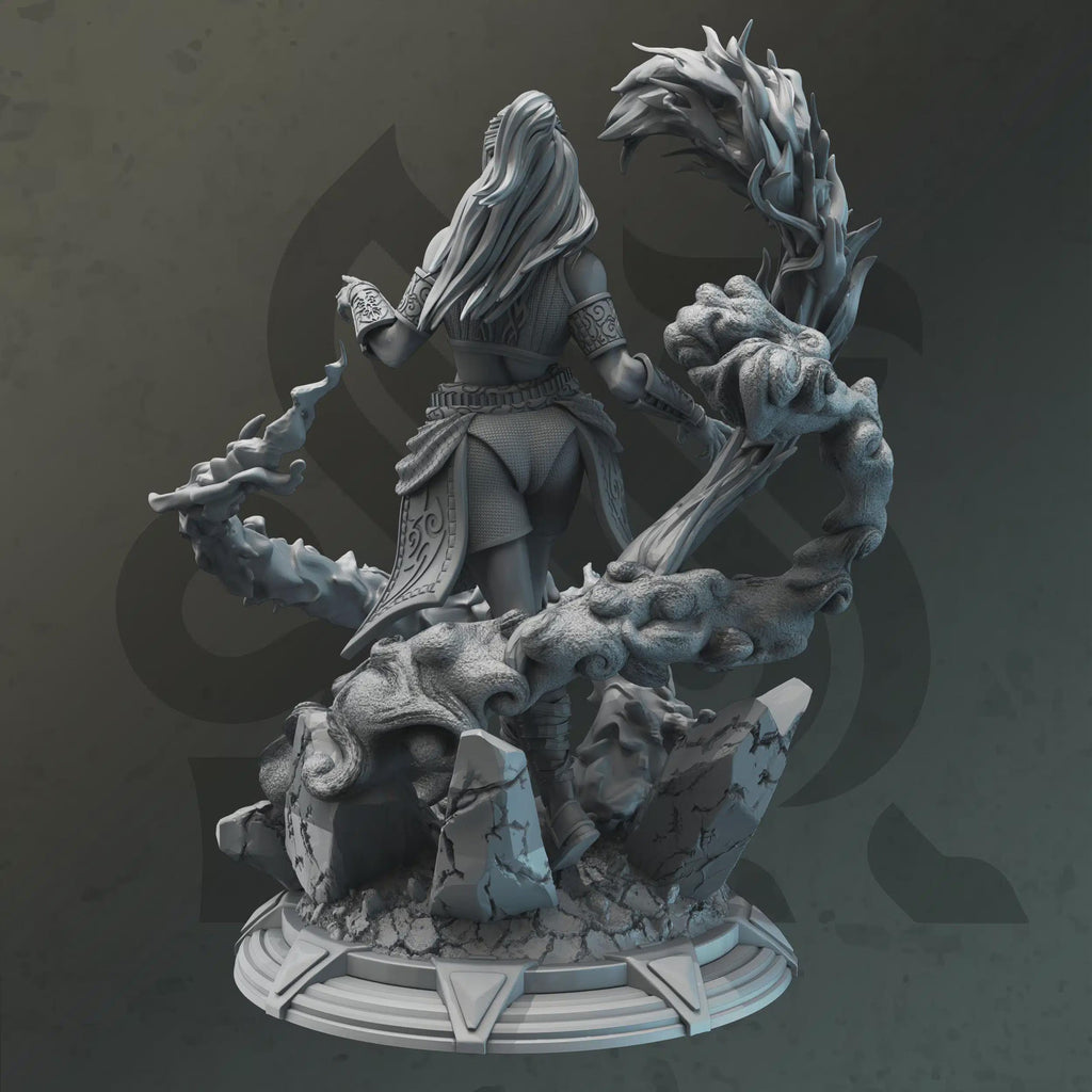 Female Elemi Monk Miniature - Kitarlia of Tenger, Incarnation of Maethromin - DM Stash